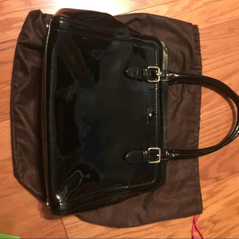 SOLD Kate Spade Carlisle patent leather purse - Picture 5 of 8